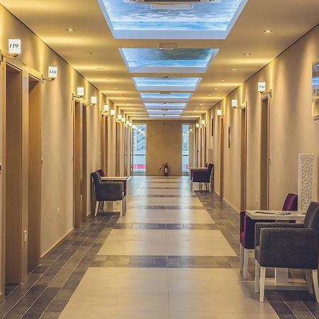 Hotel Franca บาร์ ภายนอก รูปภาพ